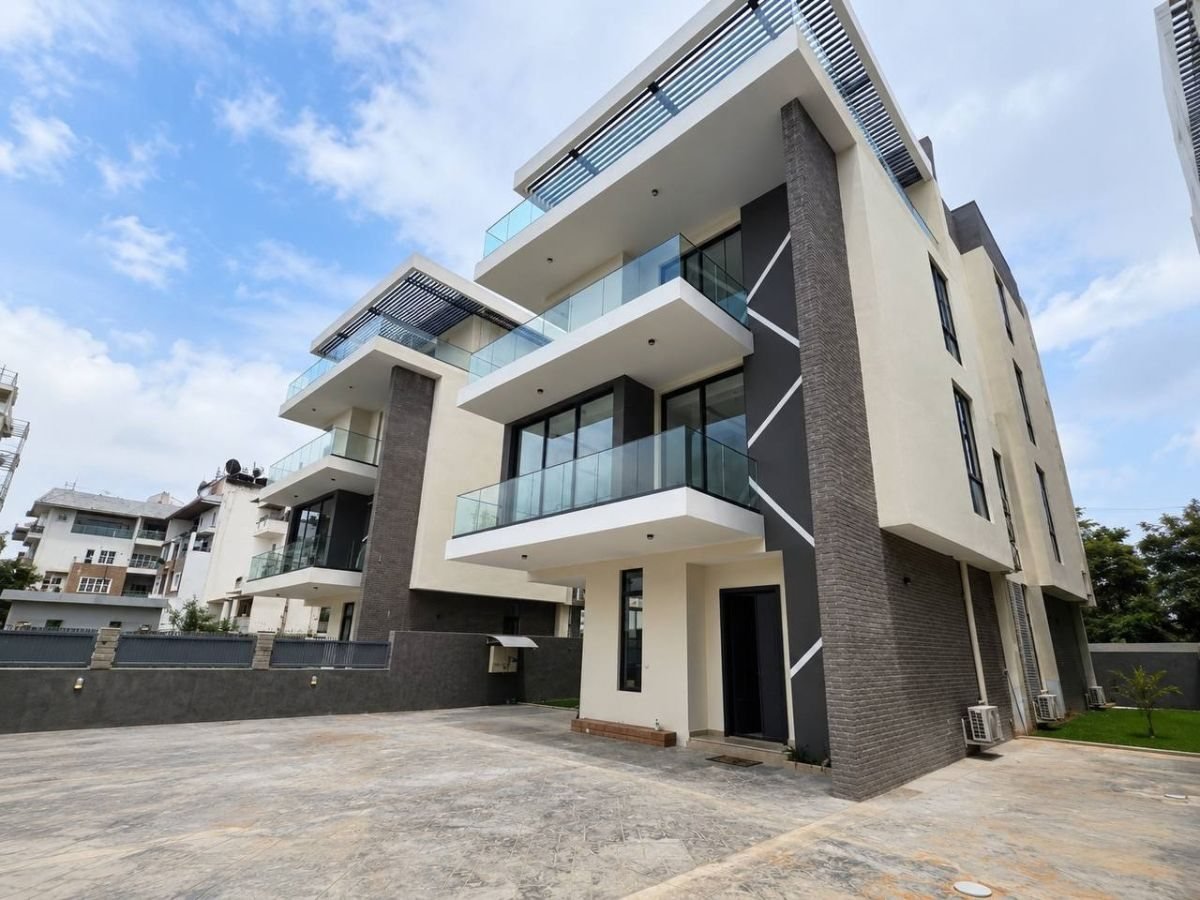 Modern terraces and maisonettes for sale in Ikoyi, Lagos